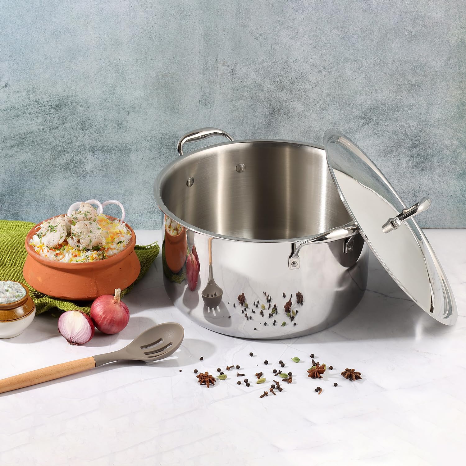 30cm Saucepot with Lid Induction Bottom